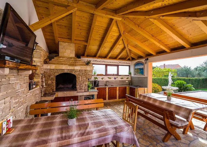 Villa Dalmatina Zadar Mit Pool