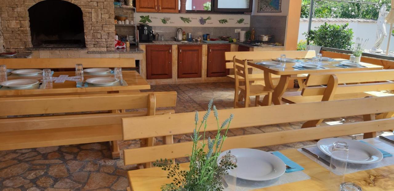 Villa Dalmatina Mit Pool Zadar