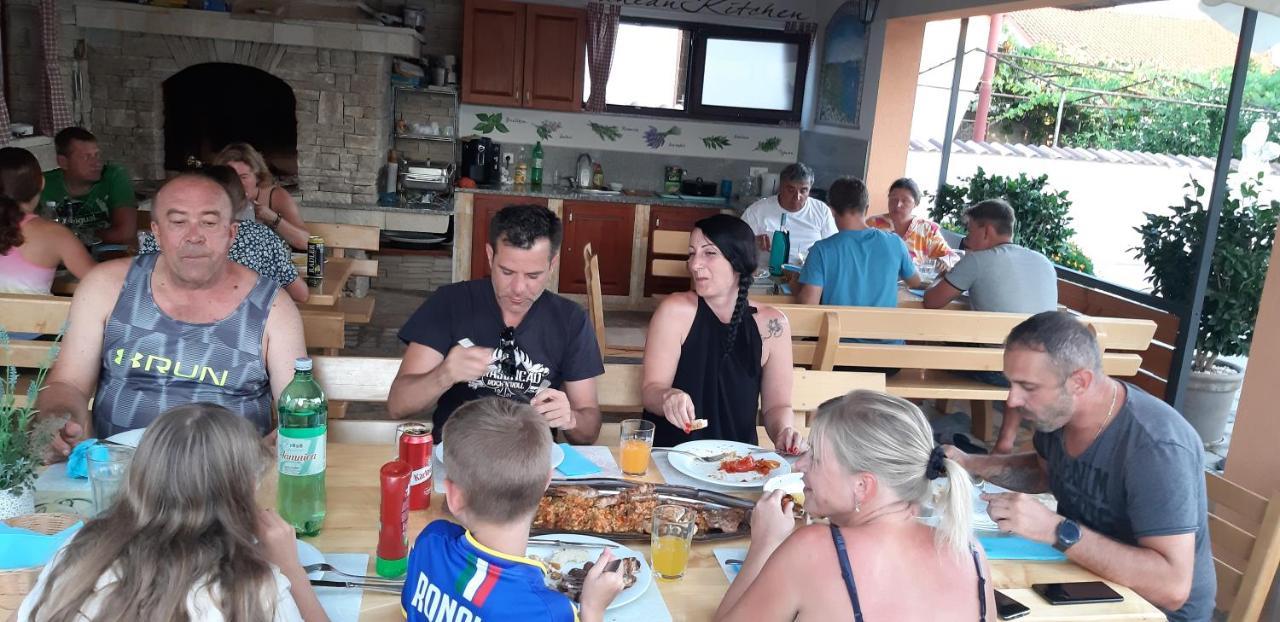Dalmatina Mit Pool Villa